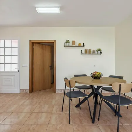 Amendoeira By Homie פונטה דו סול