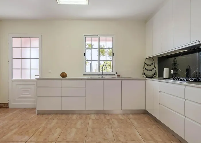 Amendoeira By Homie בית נופש *