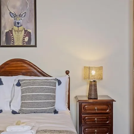 Amendoeira By Homie Vakantiehuis *